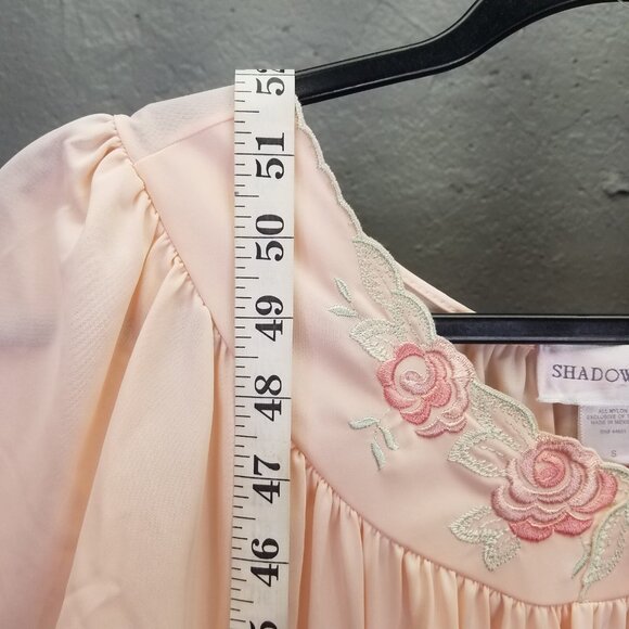 Shadowline Night Gown Sm Maxi Peach Pink Nylon Flower Embroidery Yoke Satin flaw - Picture 13 of 15